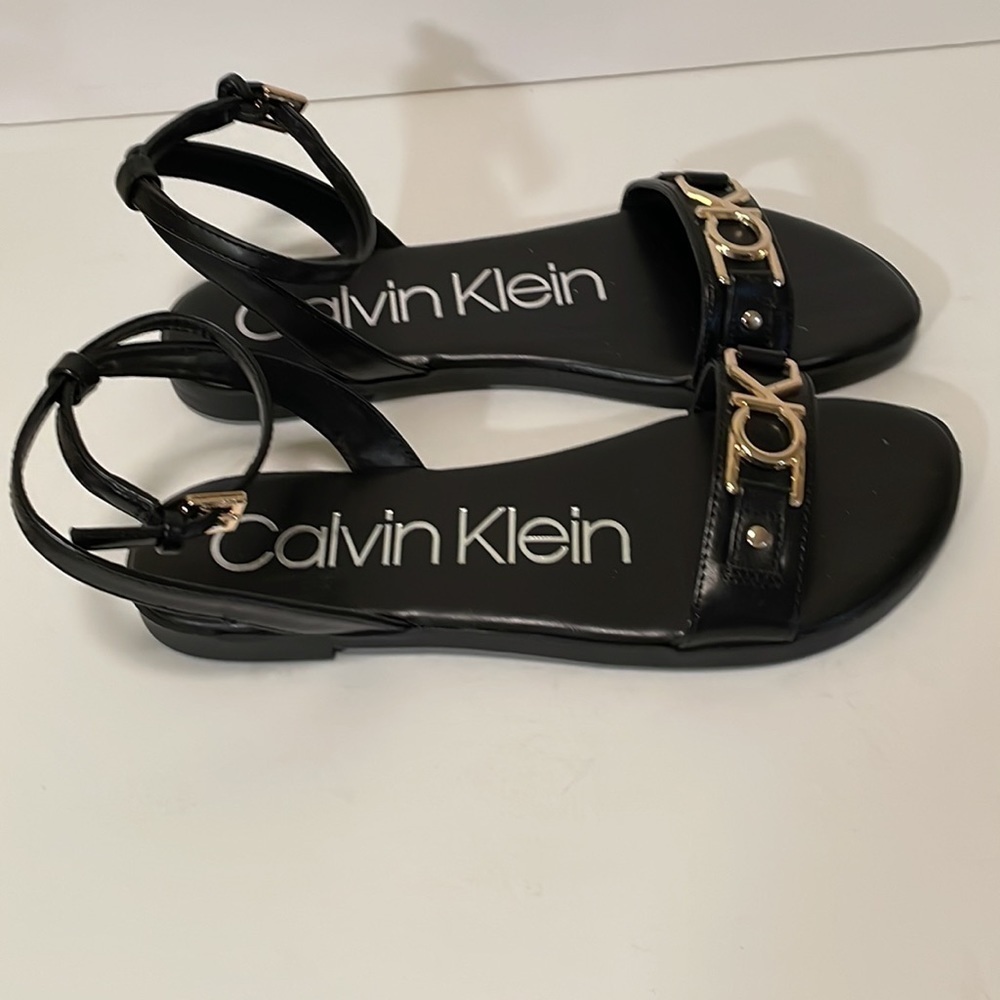 CALVIN KLEIN
Kckyle Ankle-Strap Sandals Size Size 6.5 - Picture 4 of 7
